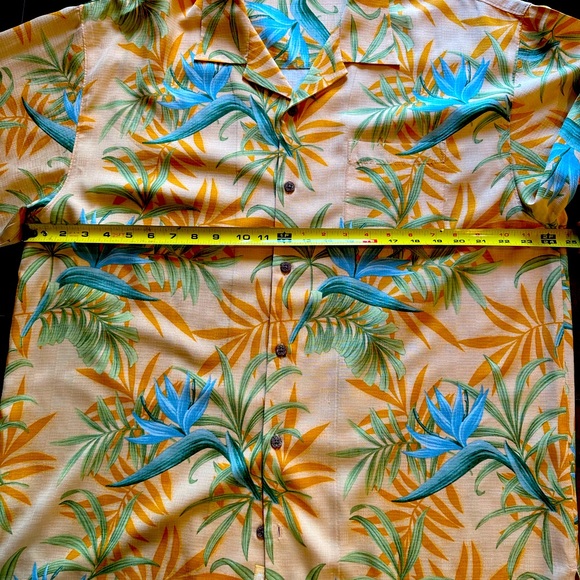 Tommy Bahama XL 100% Silk Tropical men’s short sleeve - Picture 6 of 7